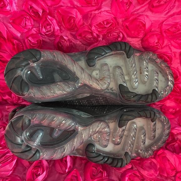 WOMEN'S NIKE AIR VAPORMAX 2021 FLYKNIT RUNNING SHOES - Picture 7 of 9